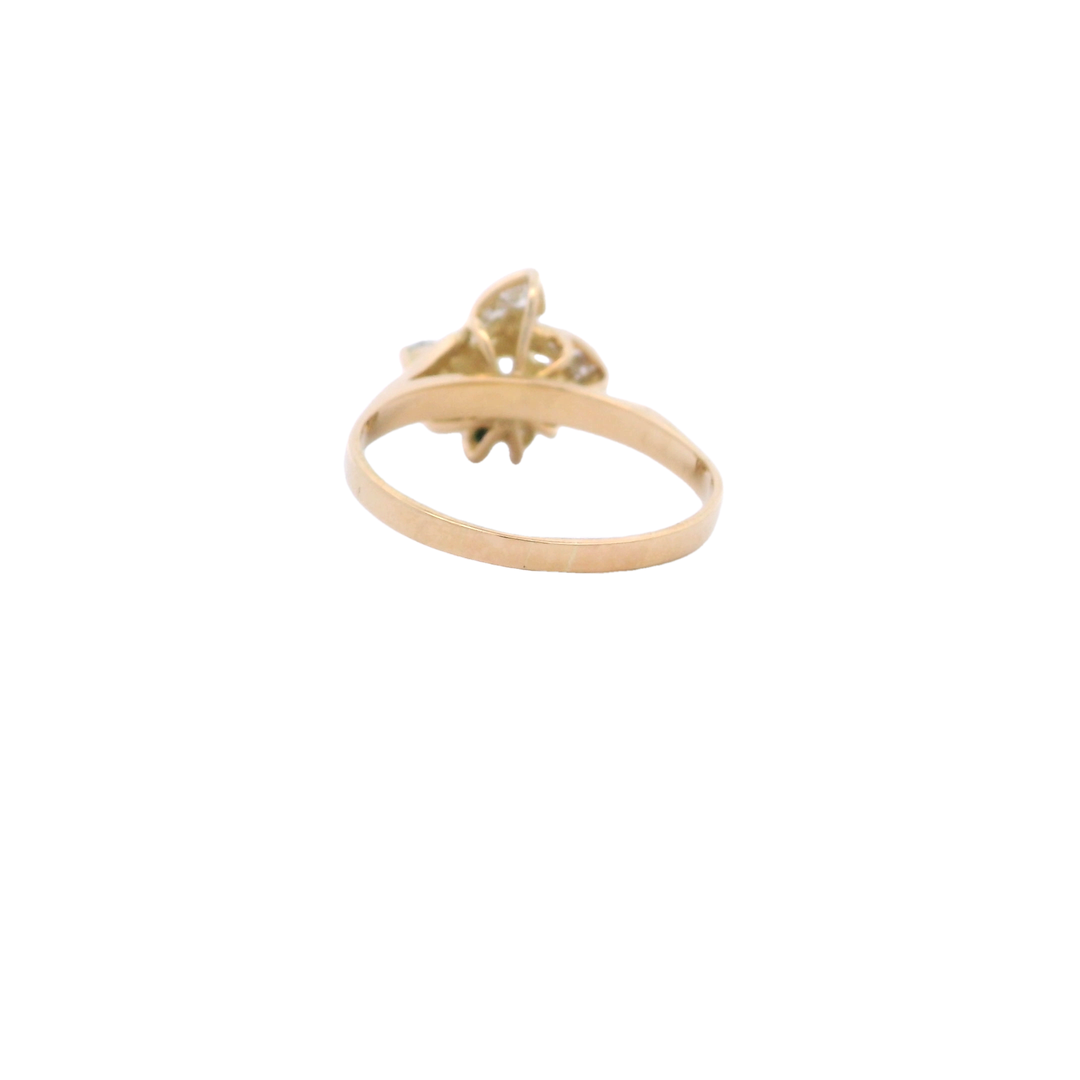 18ct YG Multi Diamond Ring