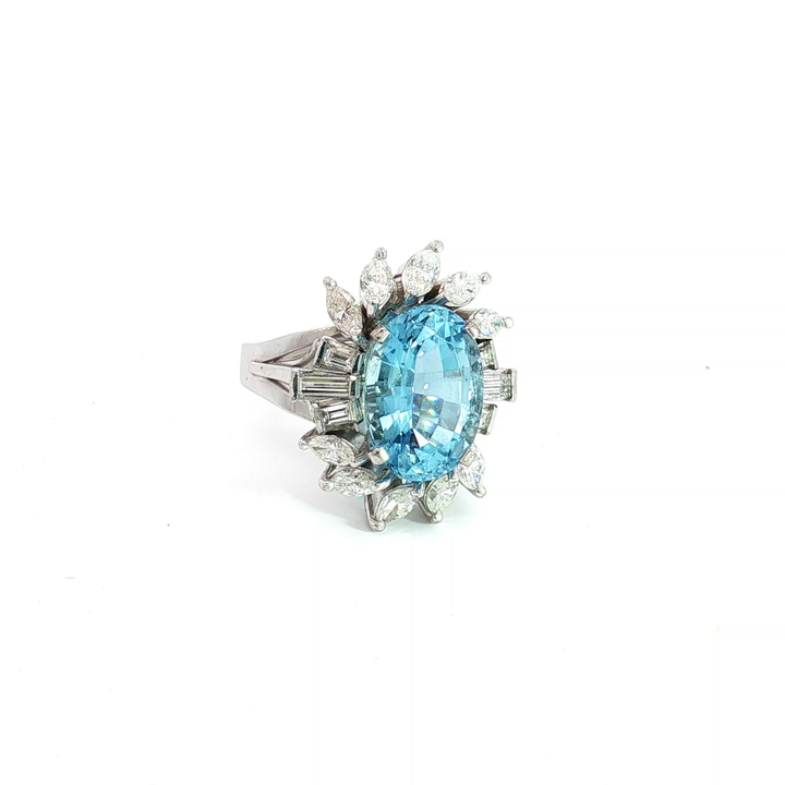 White Gold Cocktail Ring Featuring an Oval Faceted Aquamarine
