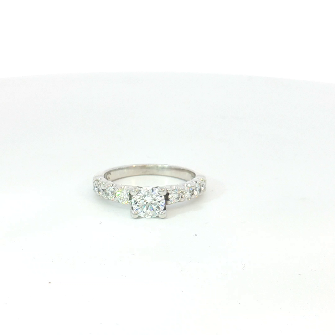 18ct White Gold Diamond Ring