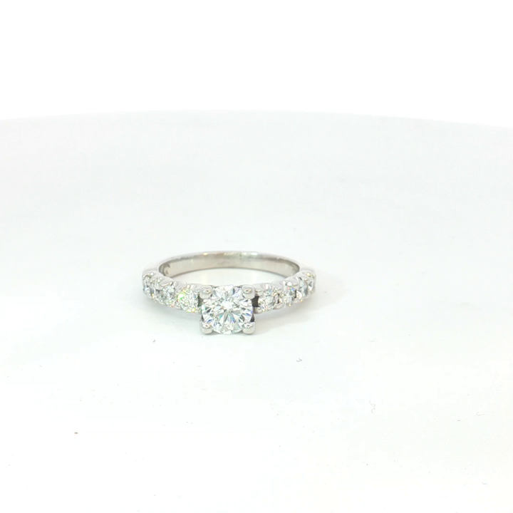 18ct White Gold Diamond Ring
