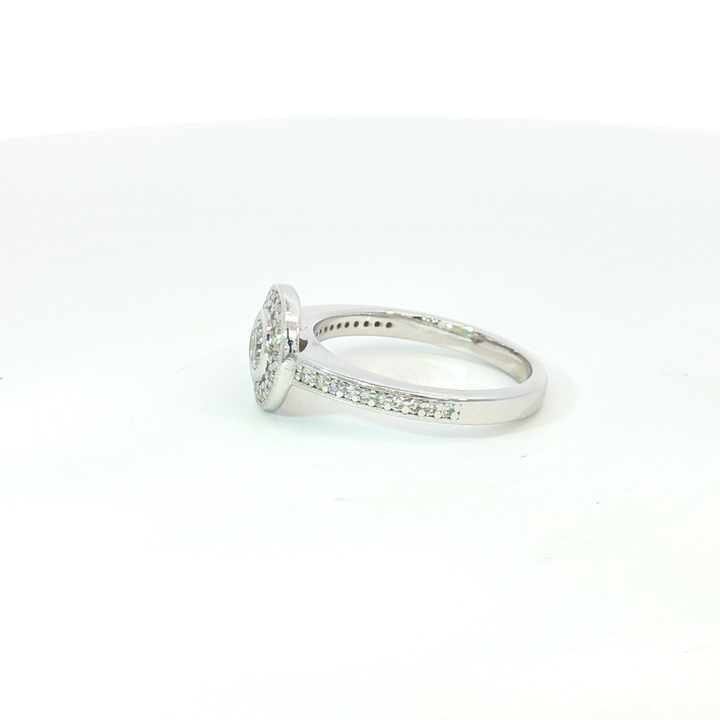 9ct White Gold Diamond Cluster Ring