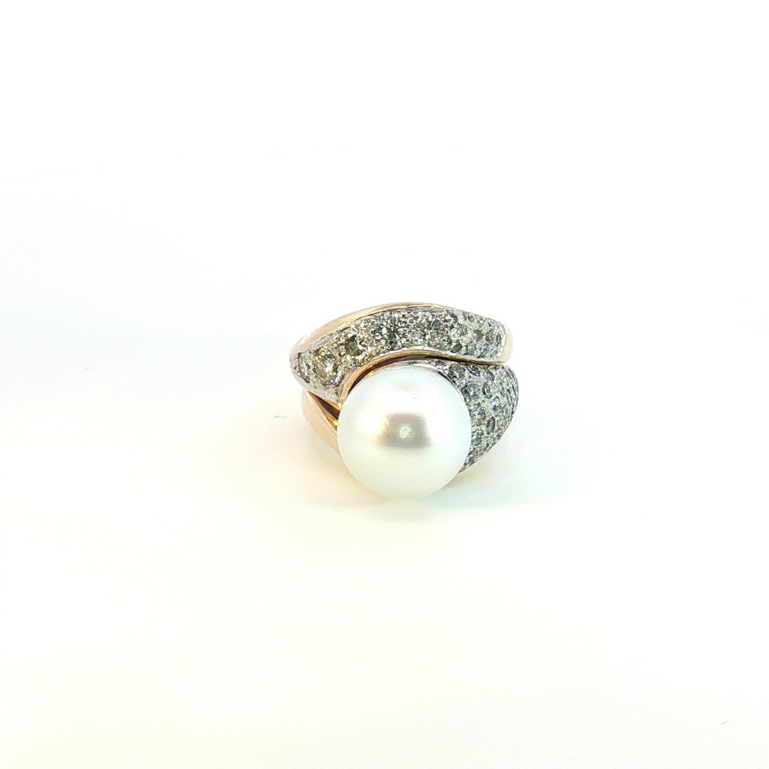 18ct Yellow Gold Pearl ring with pave diamonds and matching diamond ring