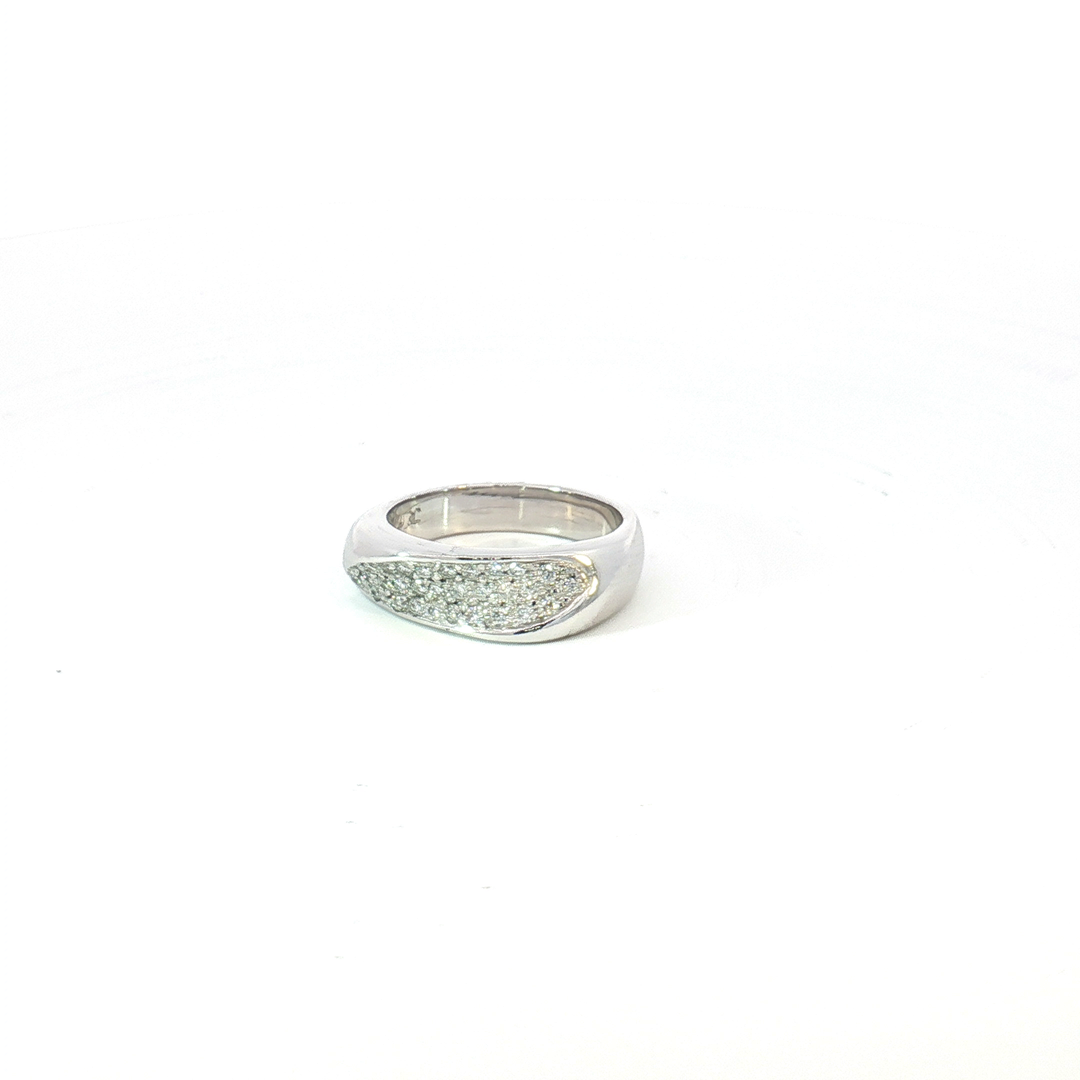 18ct WG Pave Diamond Ring