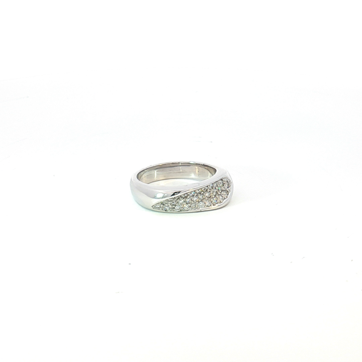 18ct WG Pave Diamond Ring