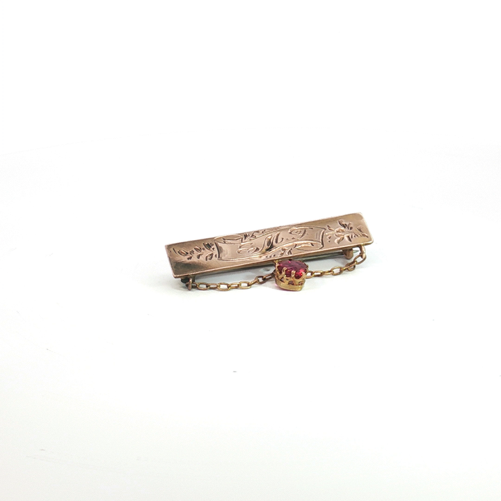 9ct RG Ruby Doublet Engraved Brooch