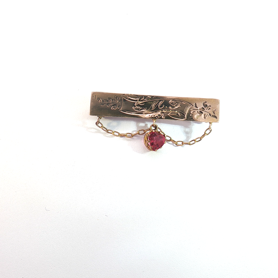 9ct RG Ruby Doublet Engraved Brooch