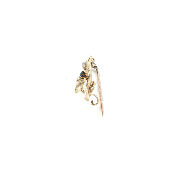 15ct YG Sapphire and Seed Pearl Brooch