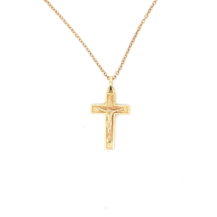 18ct YG Crucifix Pendant