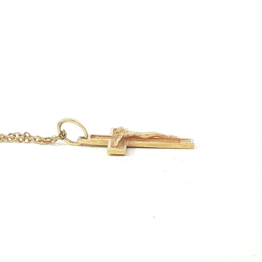 18ct YG Crucifix Pendant
