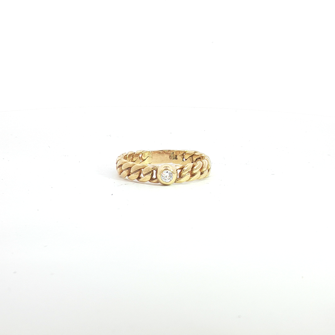 18ct YG Curb Link and 1 Diamond Ring