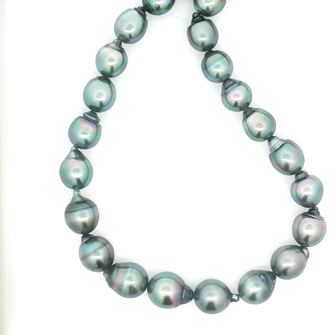 Graduated Matahina Tahitian Pearl Necklace with SS Clasp