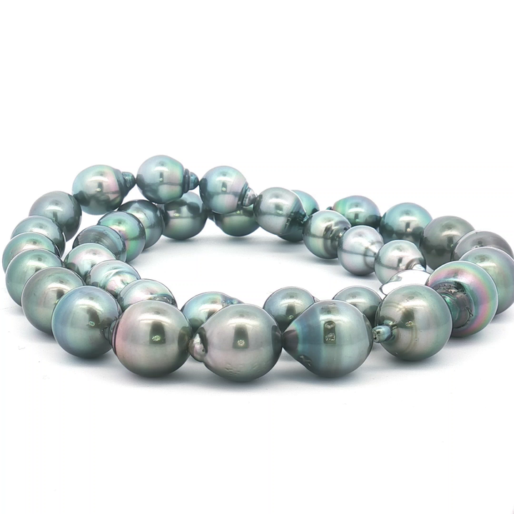 Graduated Matahina Tahitian Pearl Necklace with SS Clasp