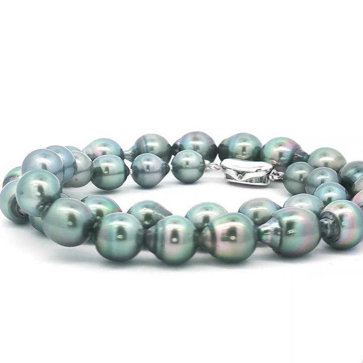 Graduated Matahina Tahitian Pearl Necklace with SS Clasp