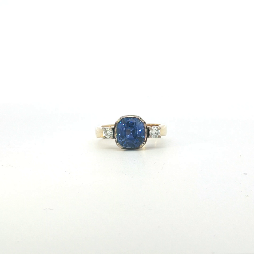 18ct 2Tone Ceylon Sapphire and Diamond Trilogy Ring
