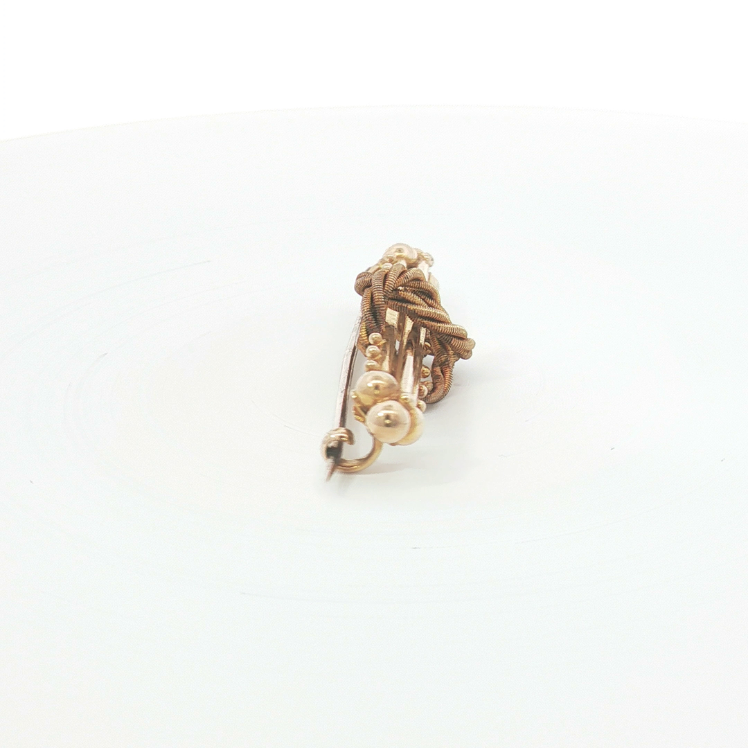 15ct YG Twisted Knot Bar Brooch