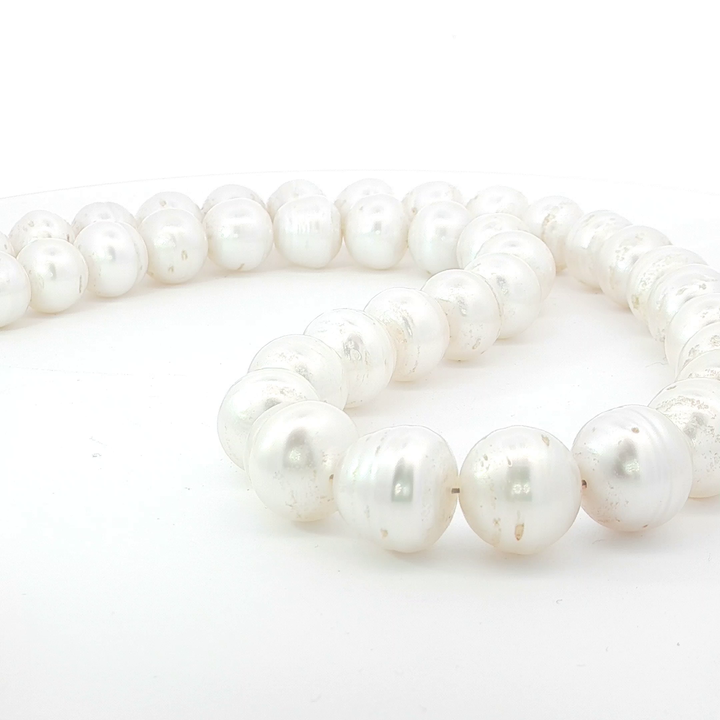 South Sea Pearl Strand
