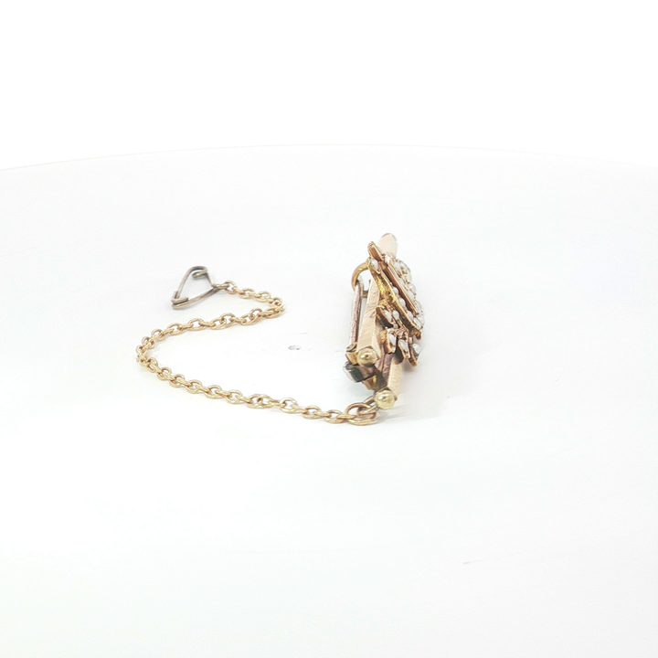 15ct YG Seed Pearl Lyre Bar Brooch