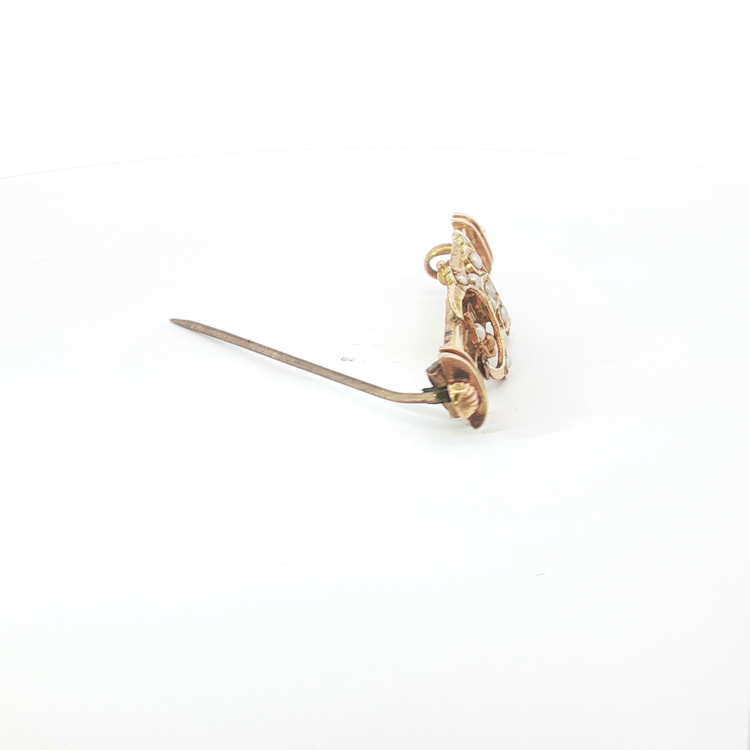 15ct YG Seed Pearl Crescent Moon and Star Bar Brooch