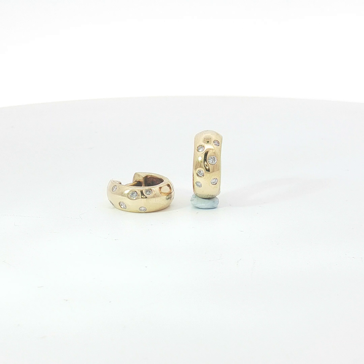18ct YG Diamond Huggie Earrings
