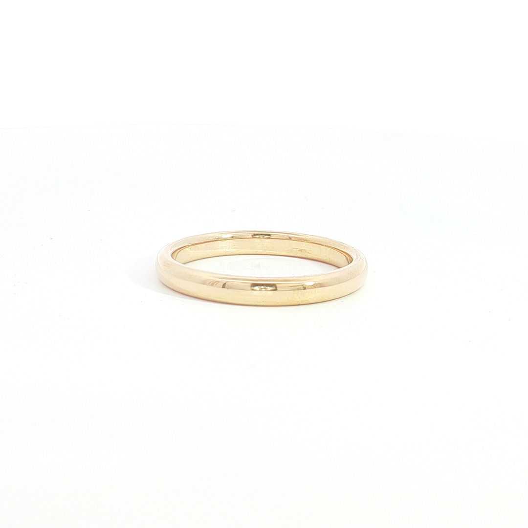 18ct YG Classic Half Round Wedder