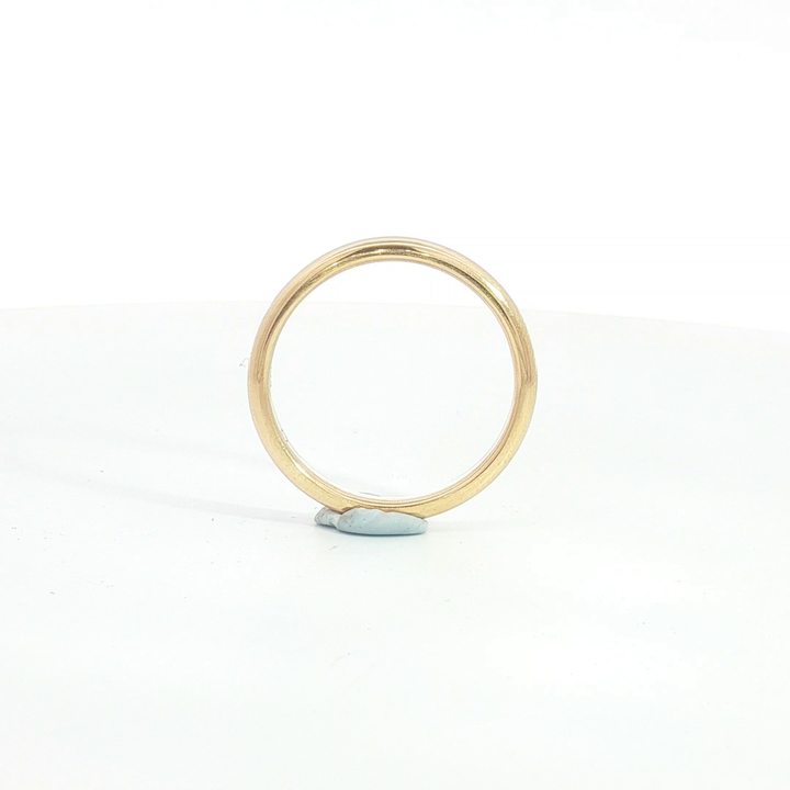 18ct YG Classic Half Round Wedder