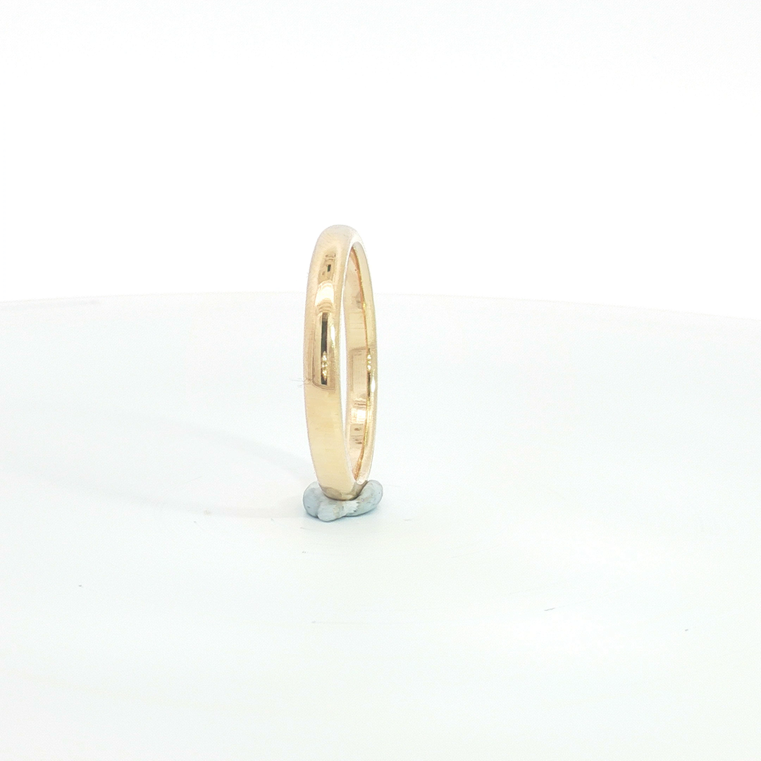 18ct YG Classic Half Round Wedder