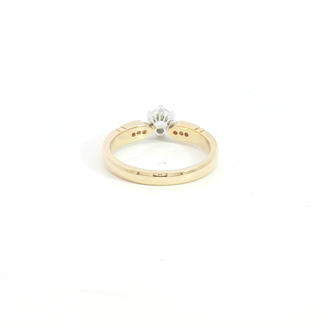 18ct YG Diamond Solitaire Ring with Diamond Set Shoulders