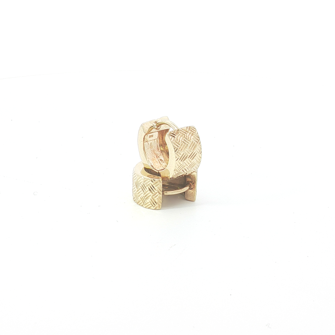 9ct YG Textured Cross-Hatch Hoop Earrings