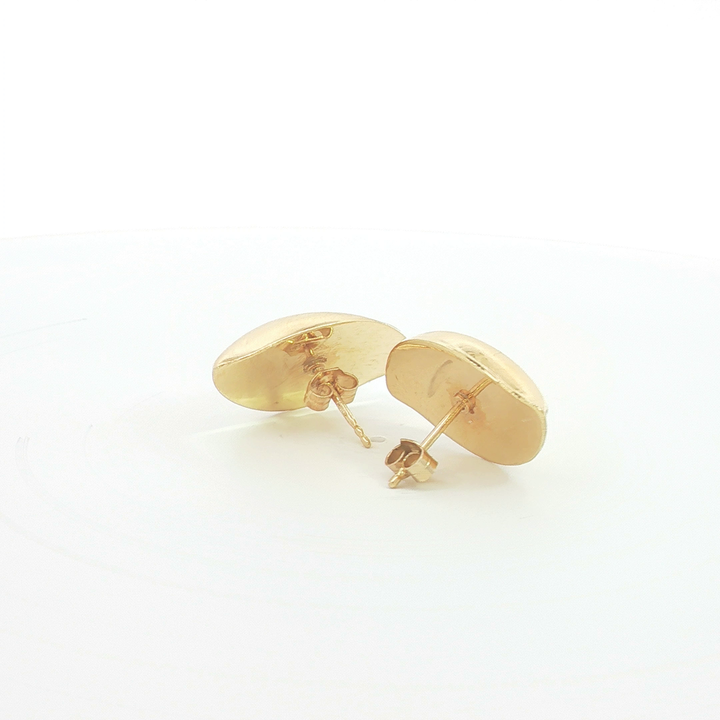 18ct YG Textured Leaf Stud Earrings