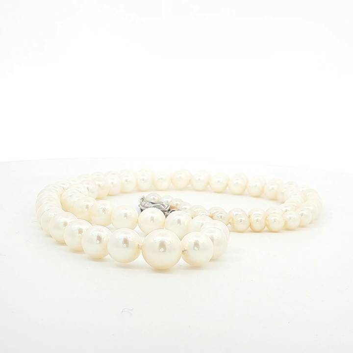 Graduated Cultured Pearl Necklace