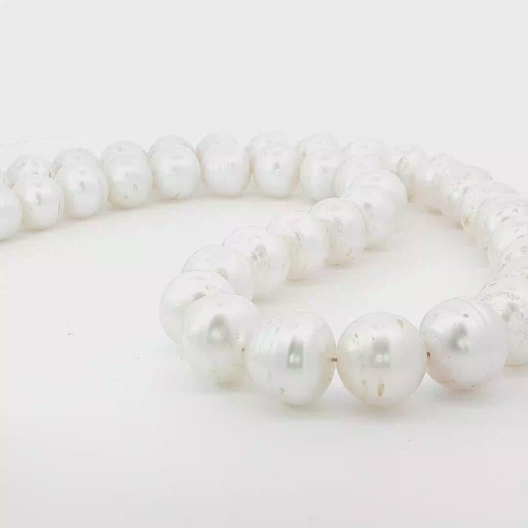 South Sea Pearl Strand