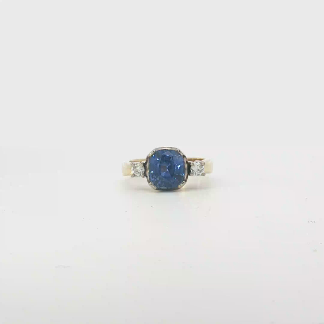18ct 2Tone Ceylon Sapphire and Diamond Trilogy Ring